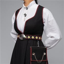 Belte med spenne og veske